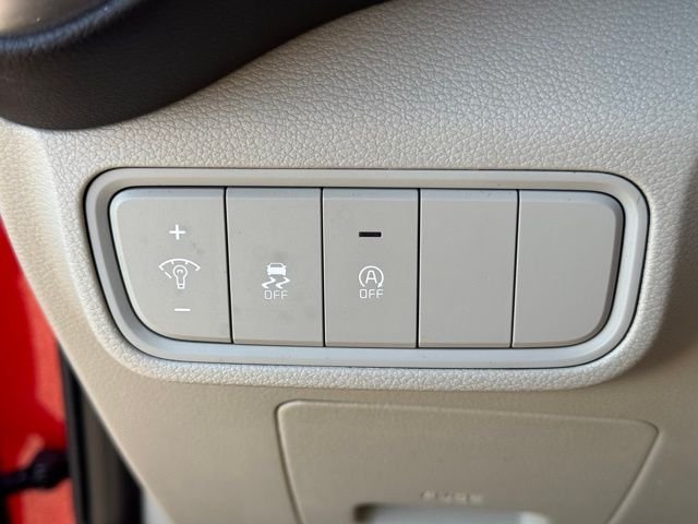 Certified Used 2025 Red Kia LX image 25