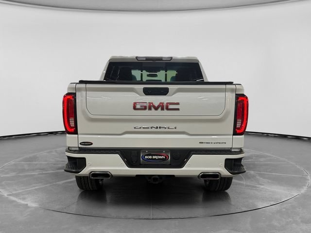 Used 2023 WHITE FROST TRICOAT GMC Denali image 4