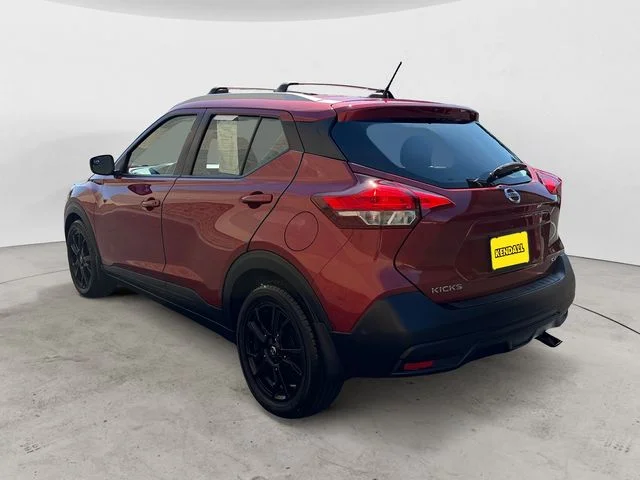 Used 2019 Red Nissan SV image 3