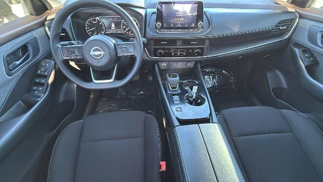 Certified Used 2023 White Nissan S image 26