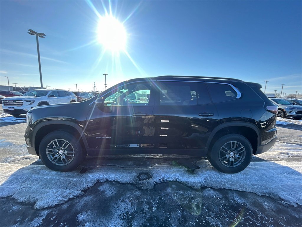 2026 GMC ACADIA - Image 4