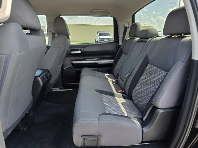 Certified Used 2019 Midnight Black Metallic Toyota SR5 image 16