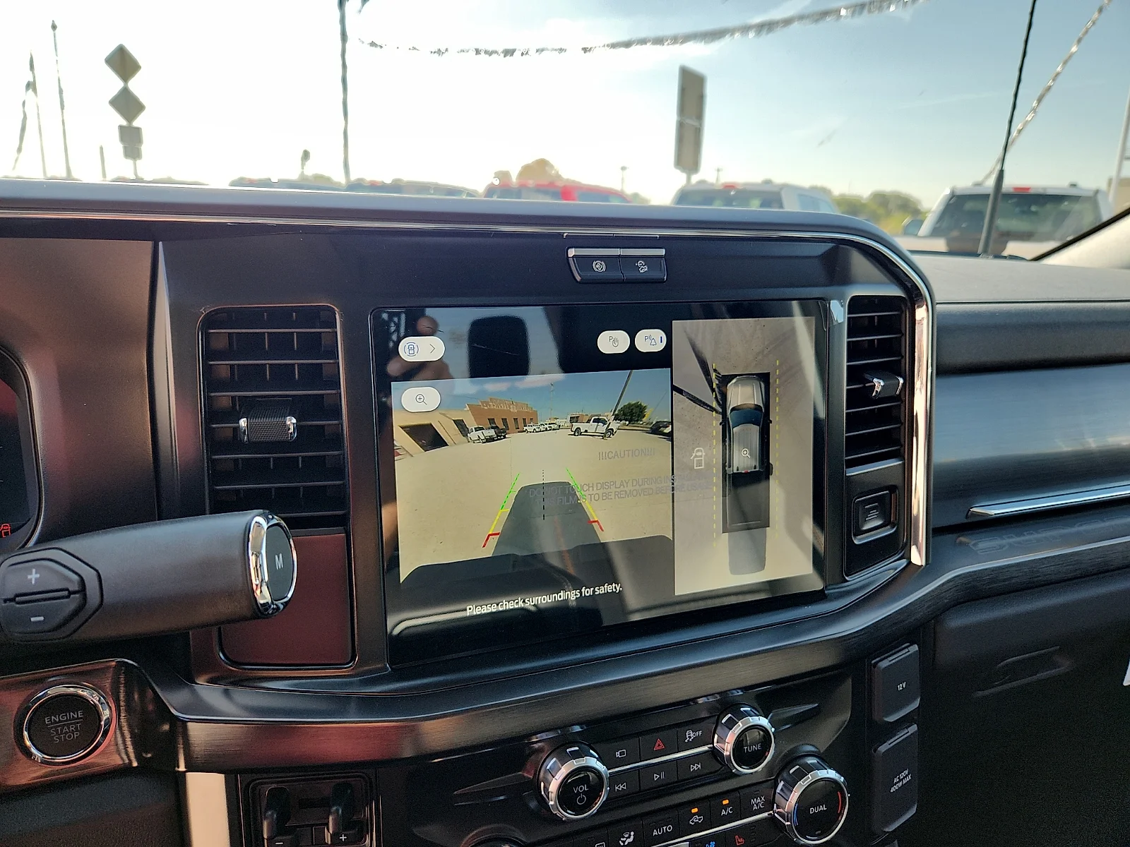 New 2026 Oxford White Ford Lariat image 23