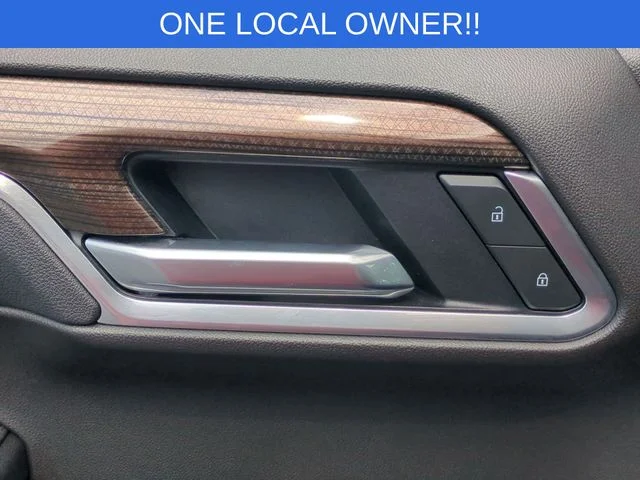 Used 2025 Gray Chevrolet RST image 13
