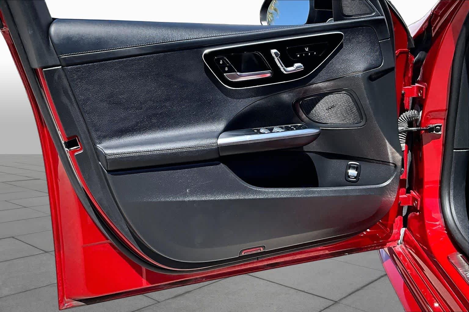 Used 2022 MANUFAKTUR Cardinal Red Metallic Mercedes-Benz C 300 image 21