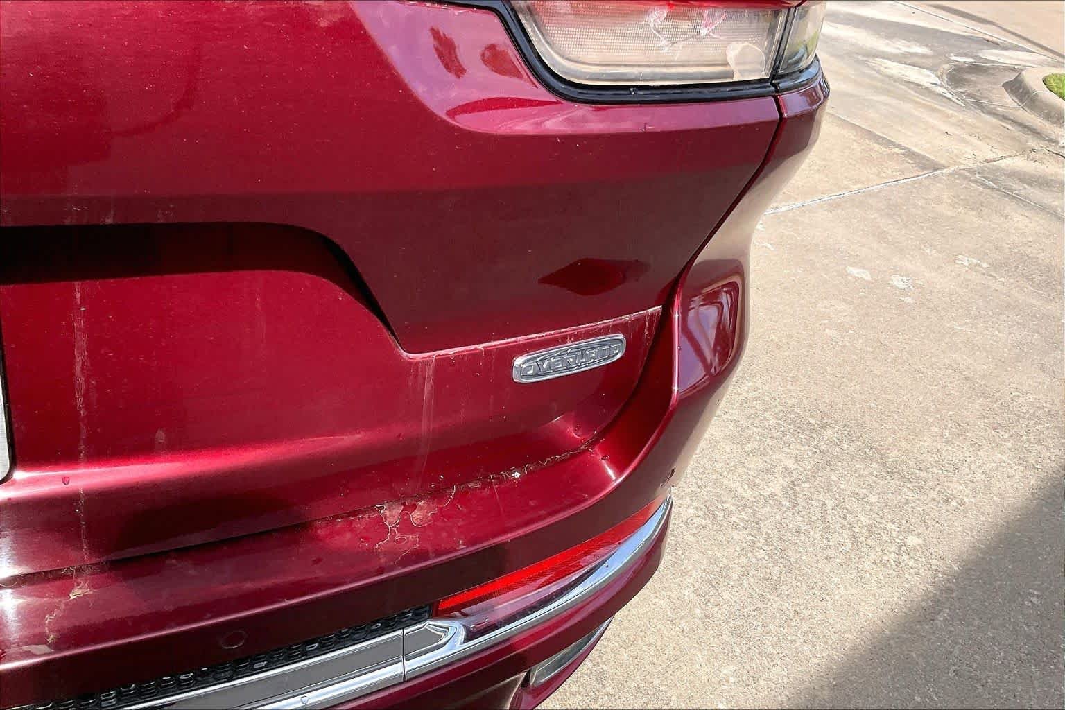 Used 2021 Velvet Red Pearlcoat Jeep Overland image 10