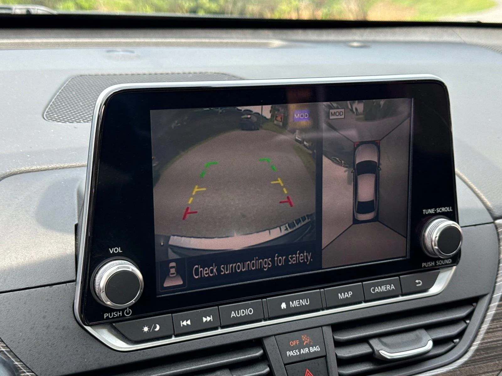 Used 2019 Storm Blue Metallic Nissan 2.5 Platinum image 19