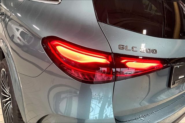 New 2026 Silver Mercedes-Benz GLC 300 image 27