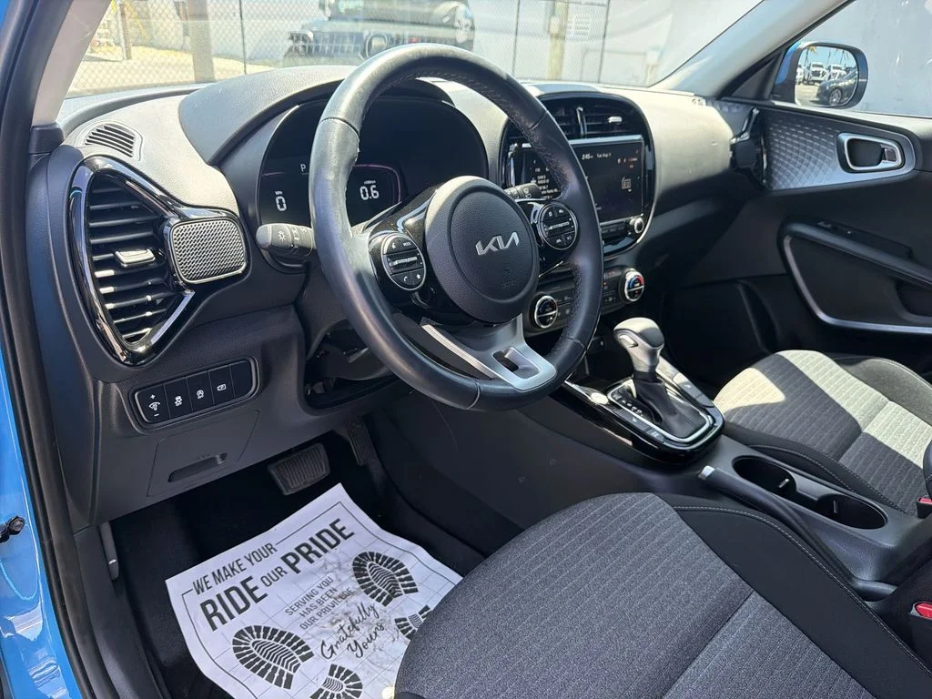 Used 2024 Blue Kia EX image 16