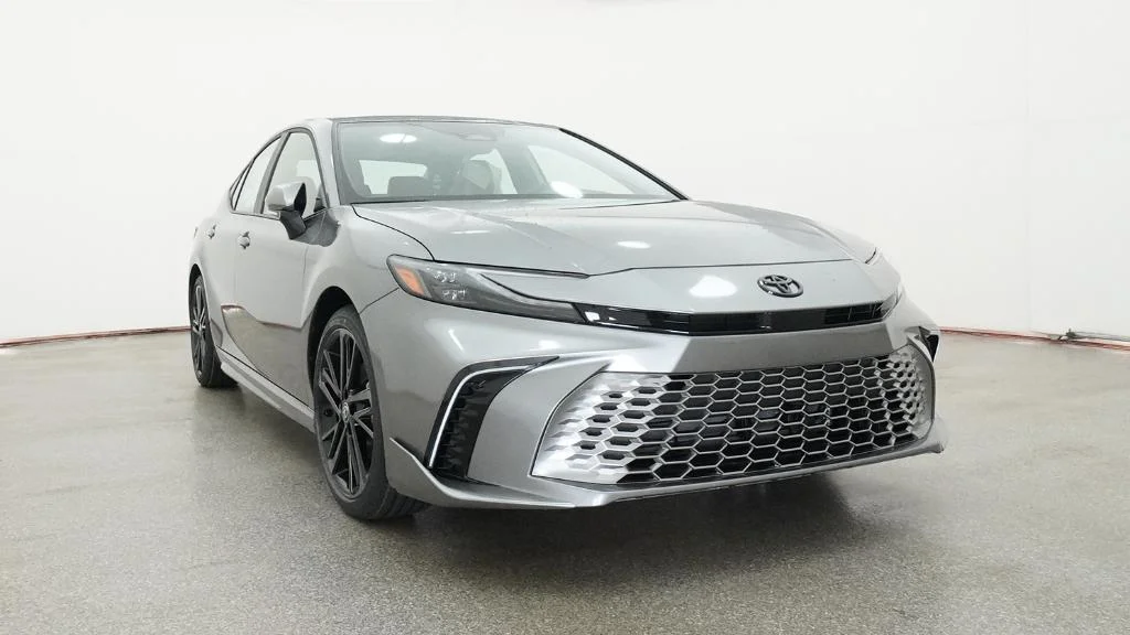 New 2026 Heavy Metal Toyota XSE image 15