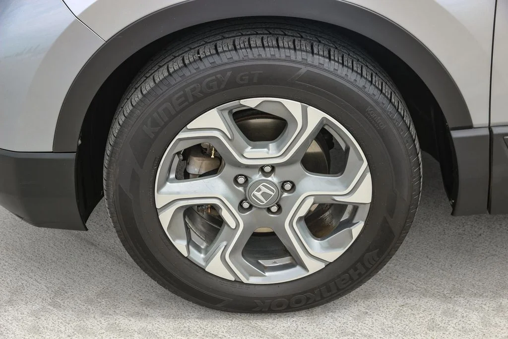Used 2017 Silver Honda EX-L image 10
