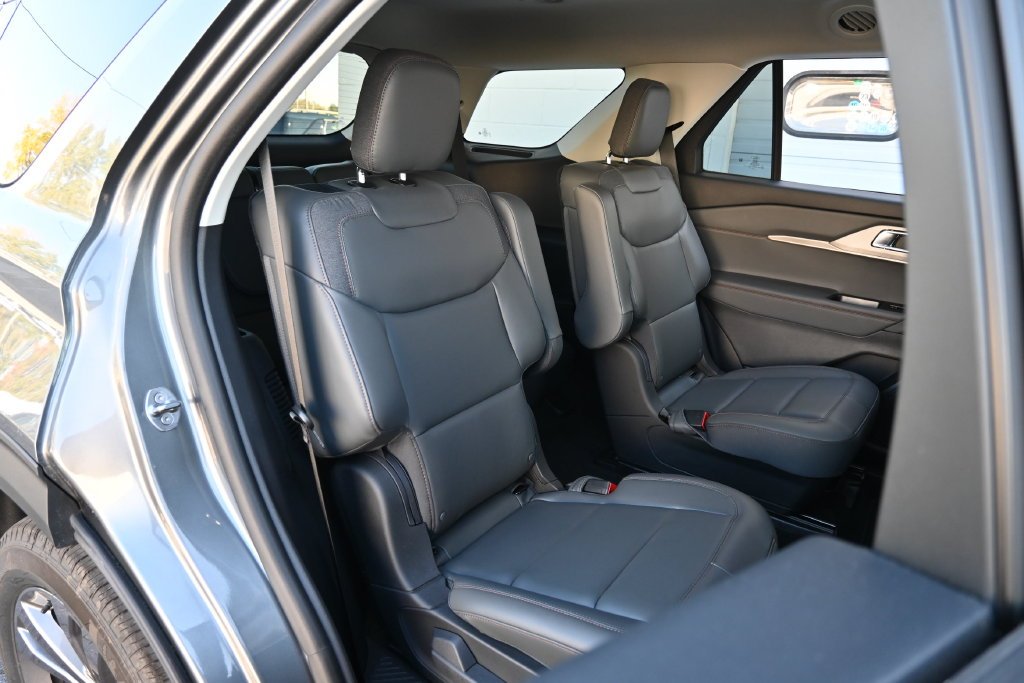 Certified Used 2025 Gray Metallic Ford Active image 25