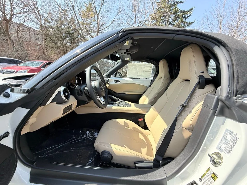 New 2026 Snowflake White Pearl Mazda Grand Touring image 10