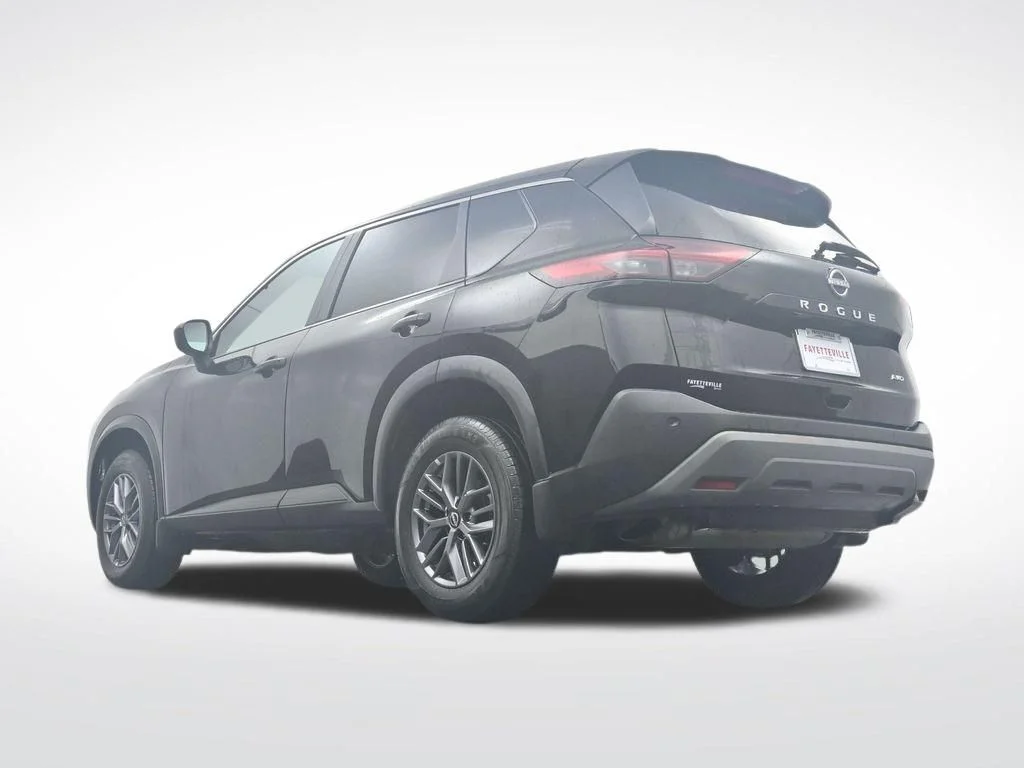 Used 2023 Black Nissan S image 35