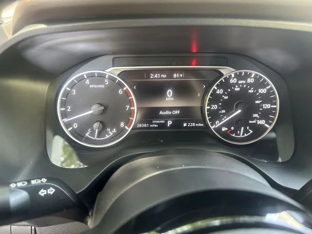 Used 2023 Blue Nissan SV image 18