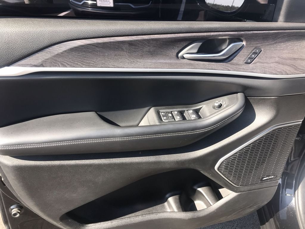 Used 2021 Black Jeep Limited image 13