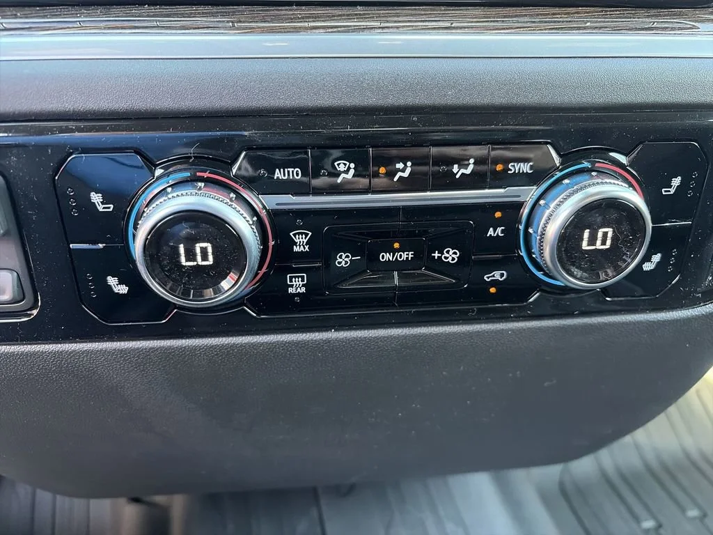 New 2026 Summit White GMC Elevation image 25