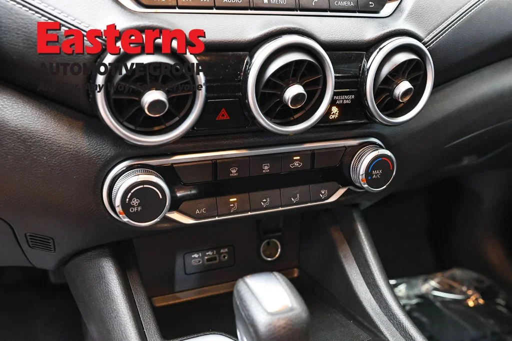 Used 2022 Silver Nissan SV image 19