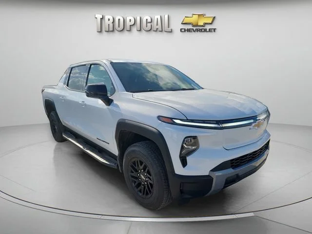 New 2026 Summit White Chevrolet LT - Extended Range image 5
