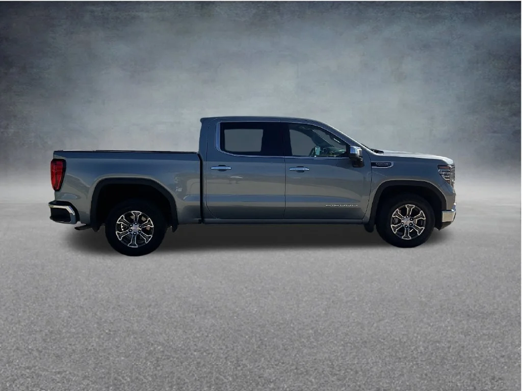 Used 2026 Silver GMC SLT image 8