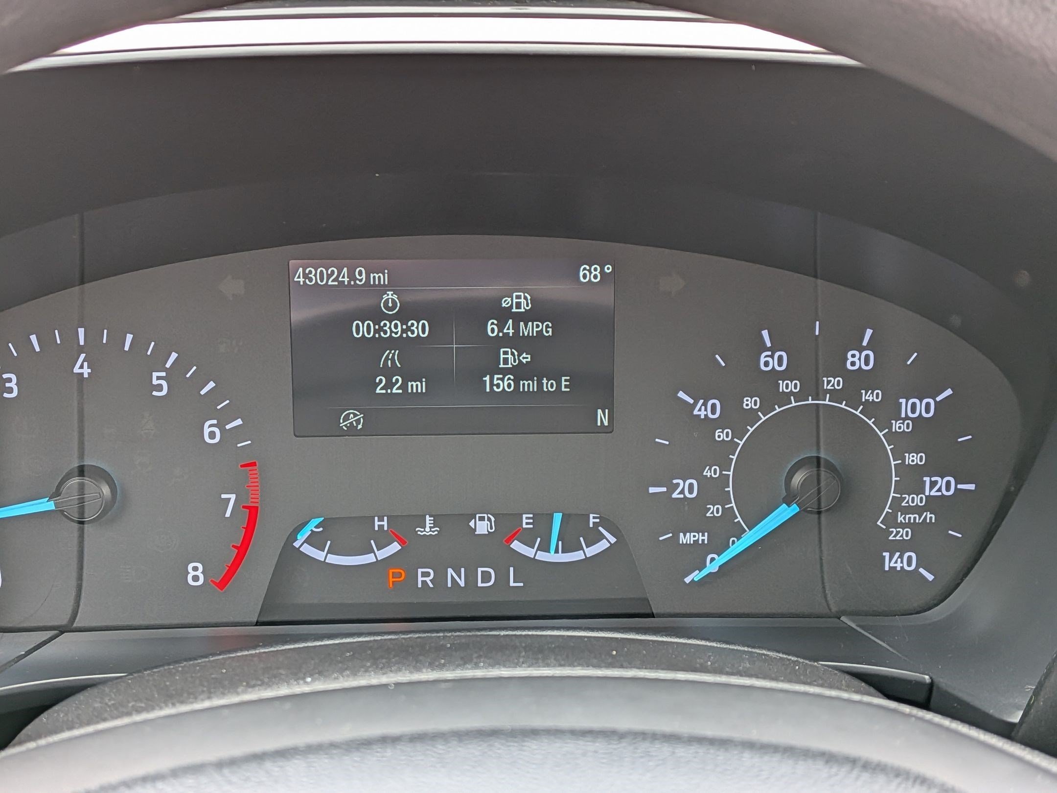 Used 2022 Oxford White Ford SE image 18