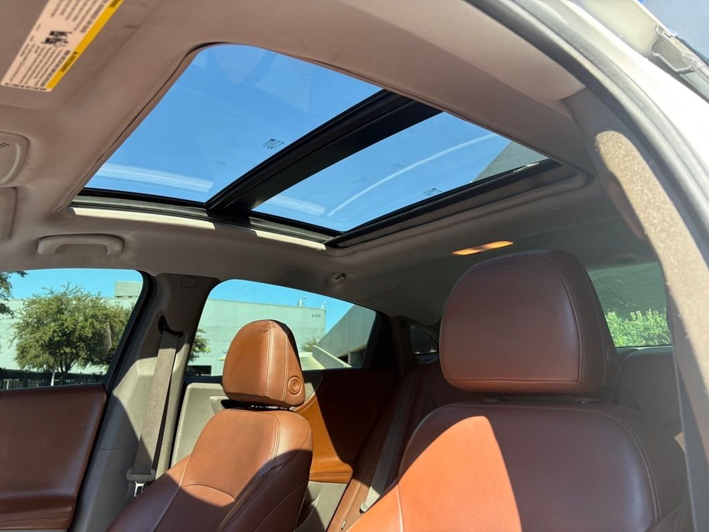 Used 2016 Beige Chevrolet Premier image 9