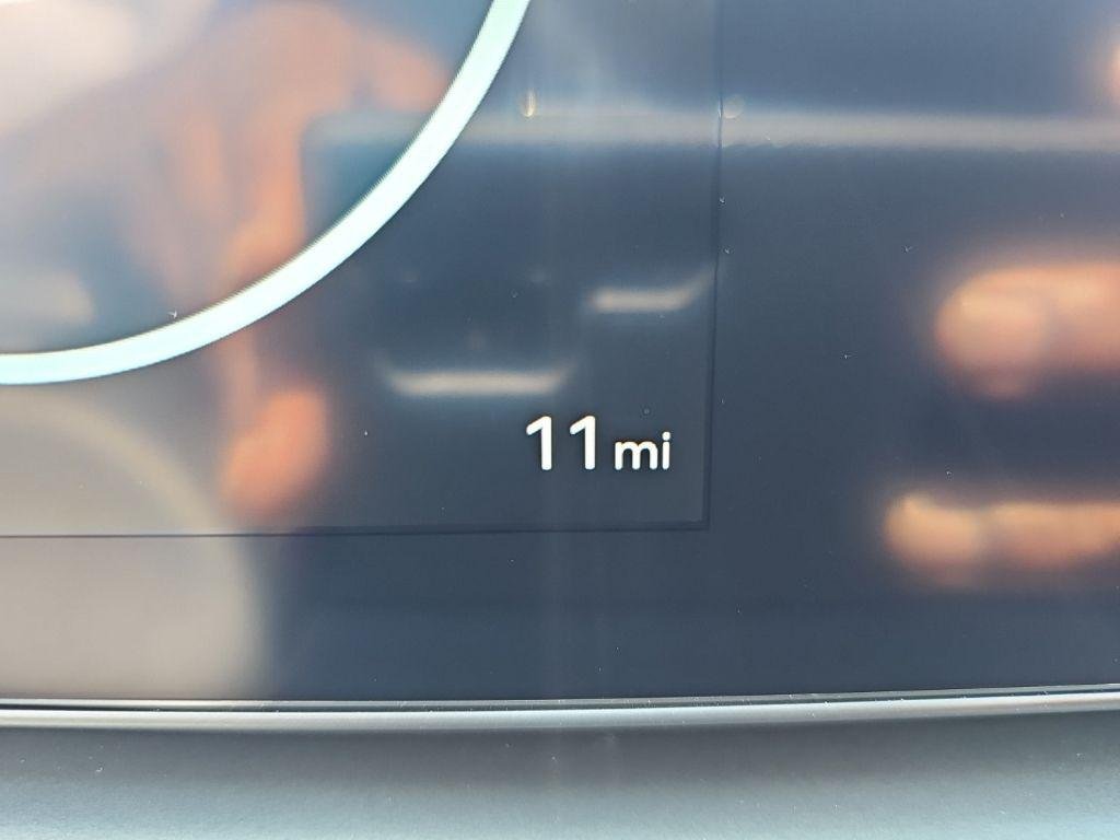 New 2026 Black Hyundai SEL Premium AWD image 17