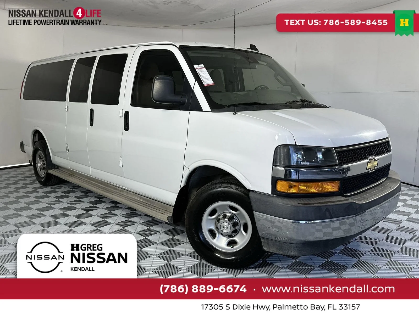 2019 Chevrolet Express 3500 LT Extended's photo