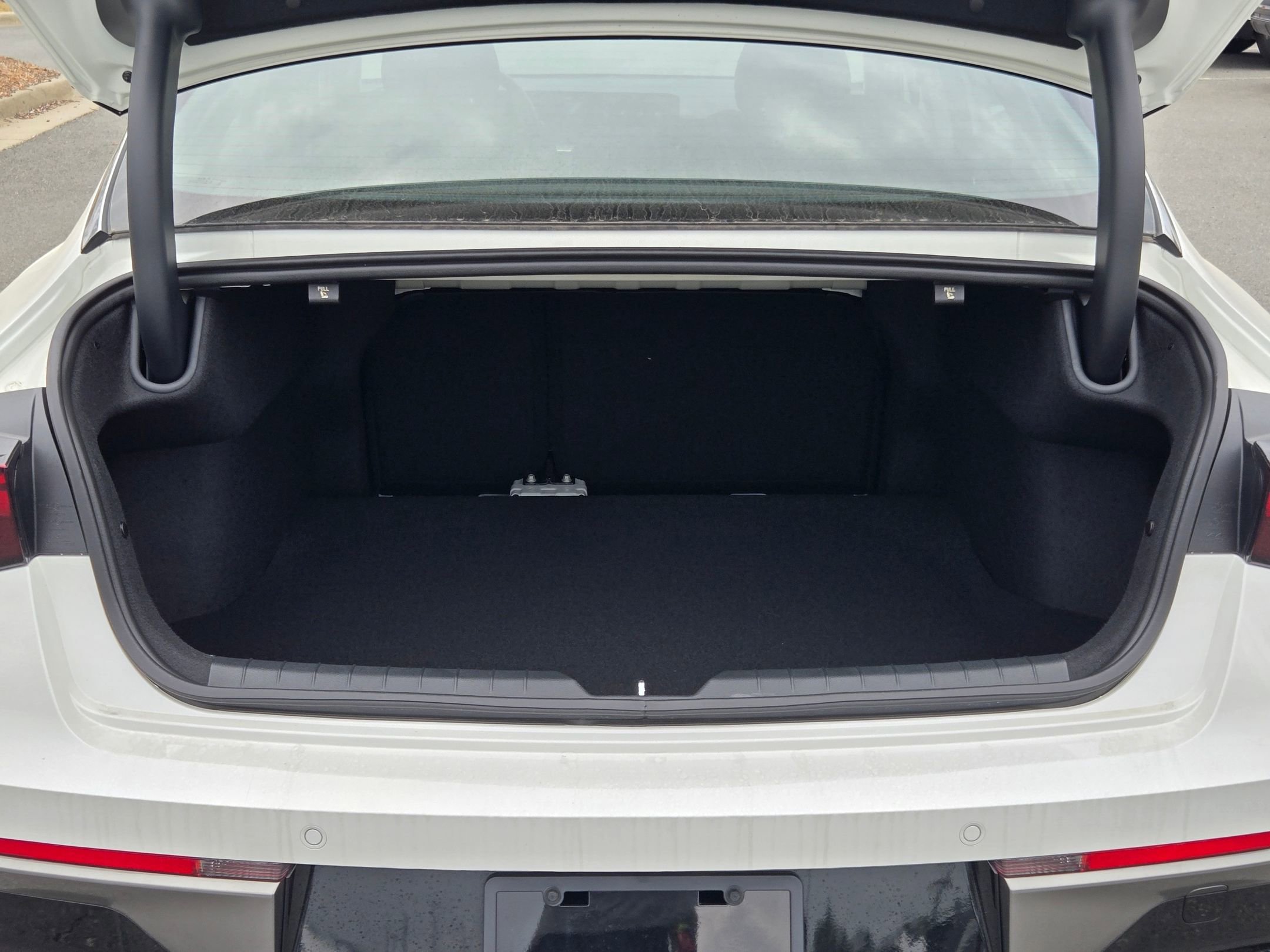 2026 Kia K5 LXS - Photo 28