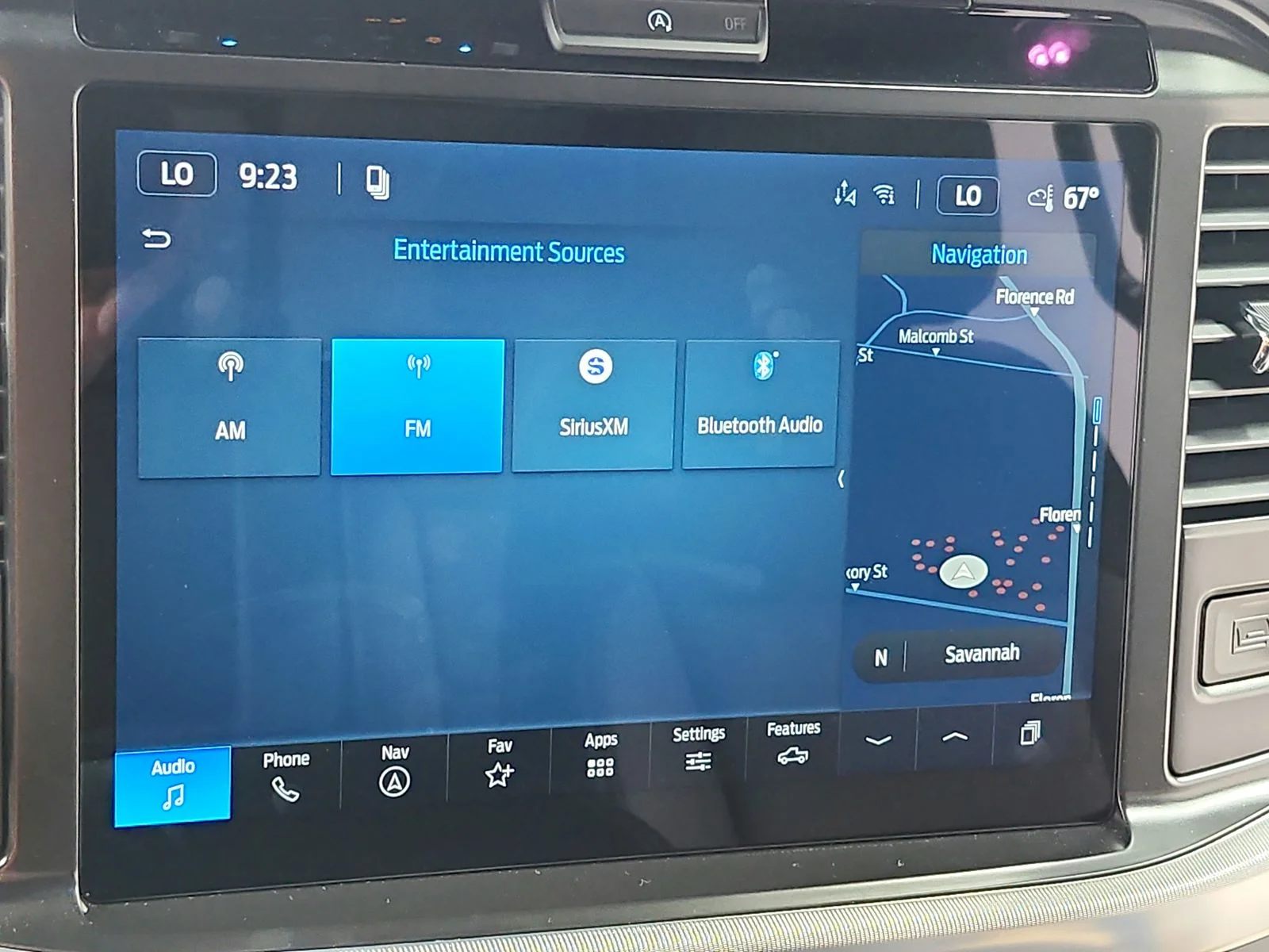 New 2026 Gray Ford Lariat image 31