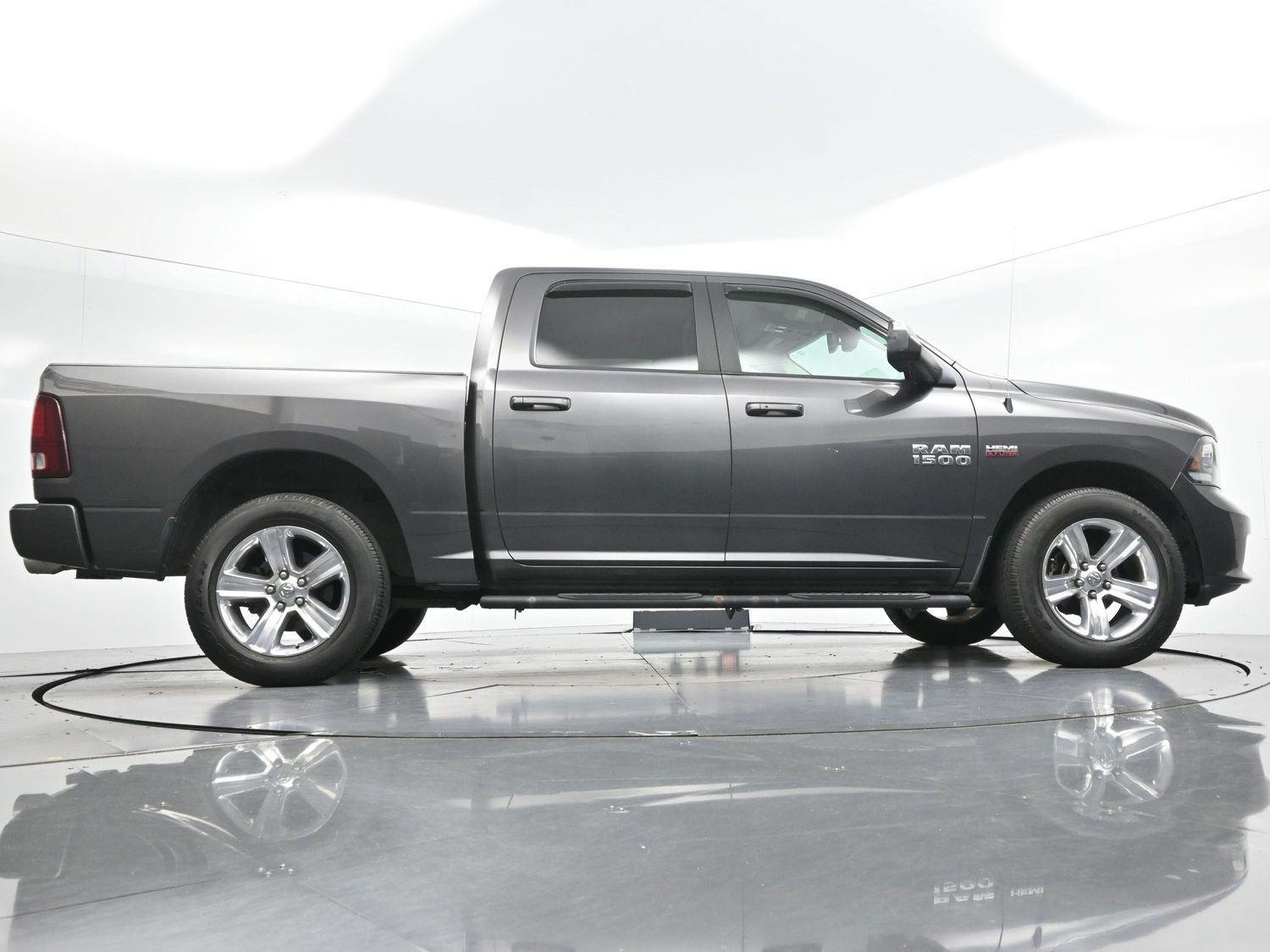 Used 2017 Granite Crystal Metallic Clearcoat Ram Sport image 48