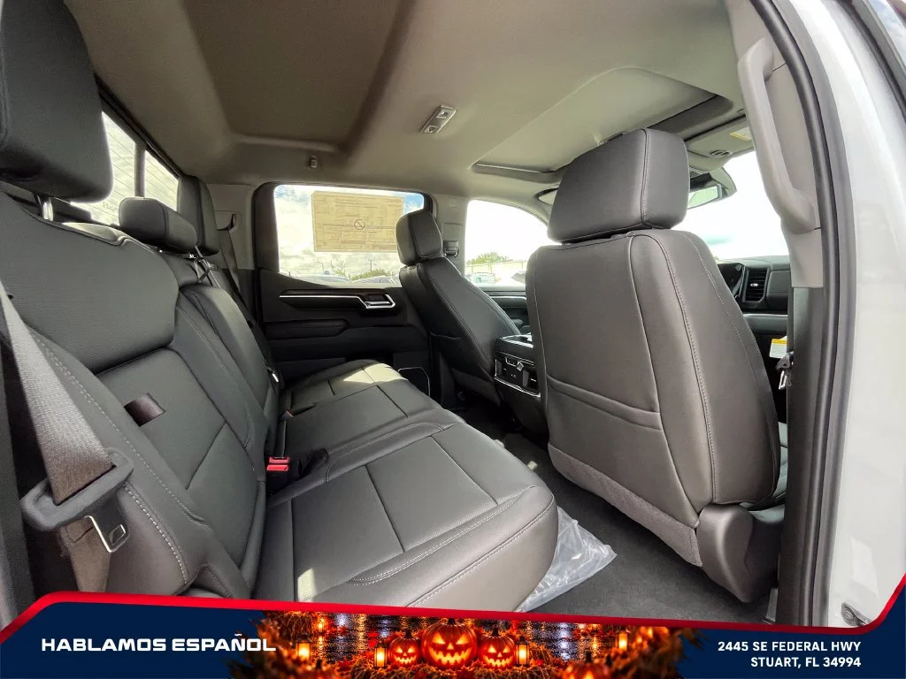 New 2026 Glacier White Tricoat GMC SLT image 18