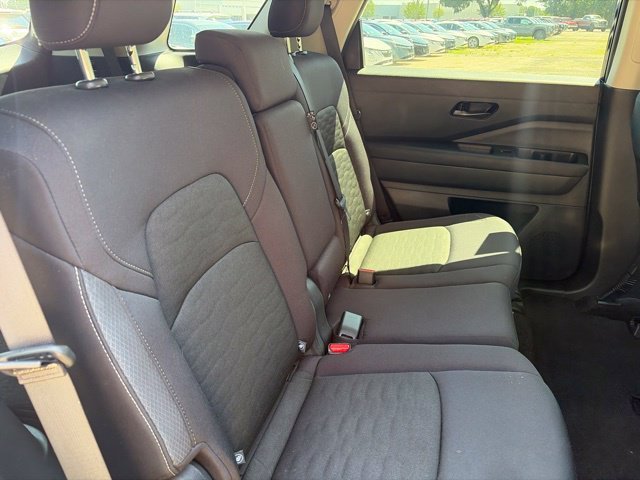 Used 2025 Blue Nissan SV image 17