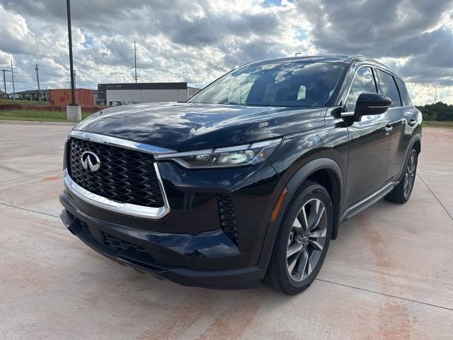 2023 INFINITI QX60 LUXE AWD's photo