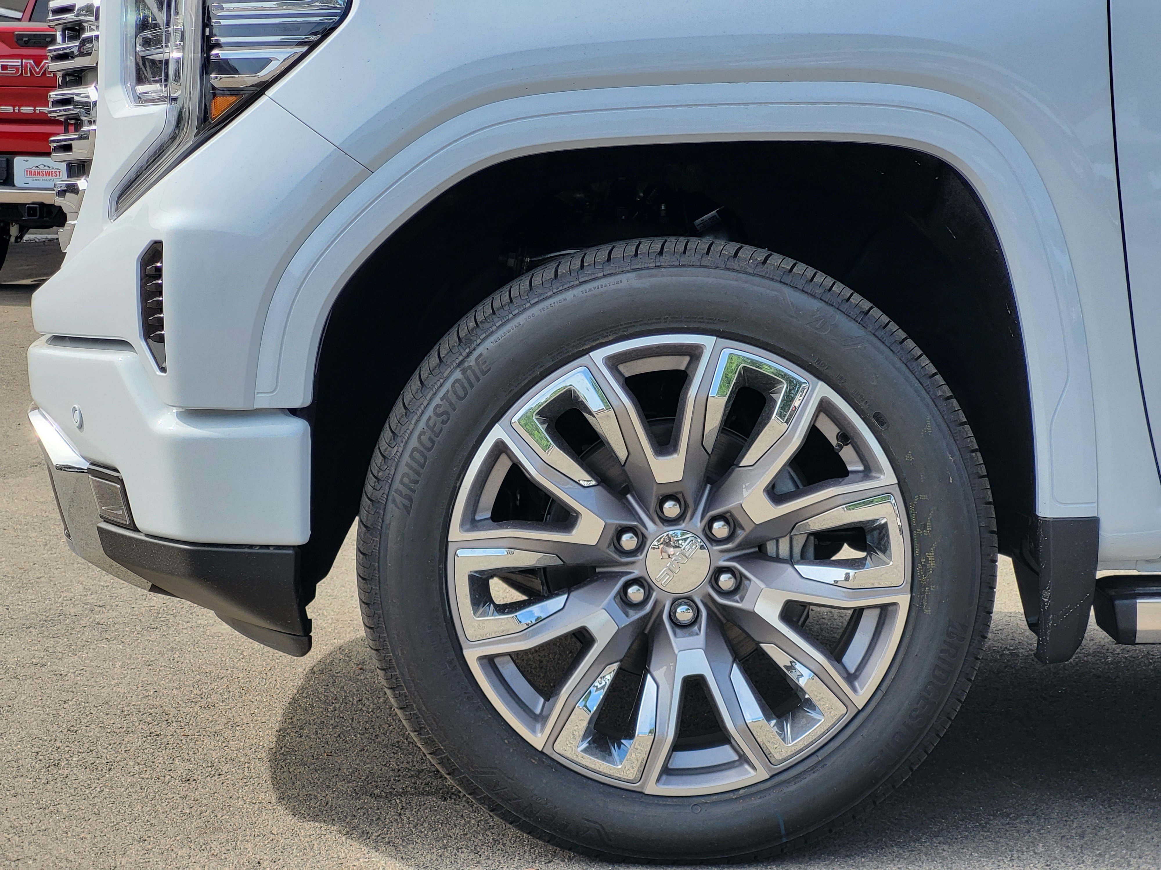 2026 GMC Sierra 1500 Denali - Photo 9
