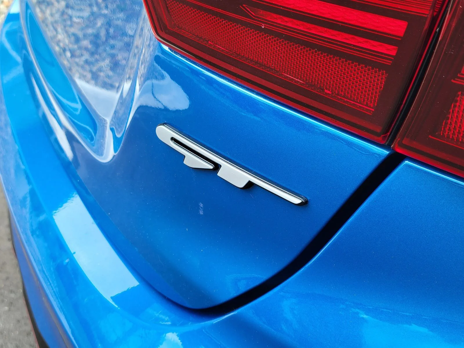 Used 2023 Blue Kia GT image 25