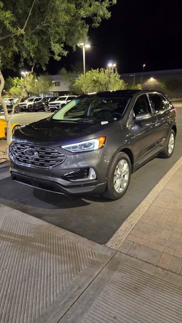 Used 2020 Magnetic Ford Titanium image 4