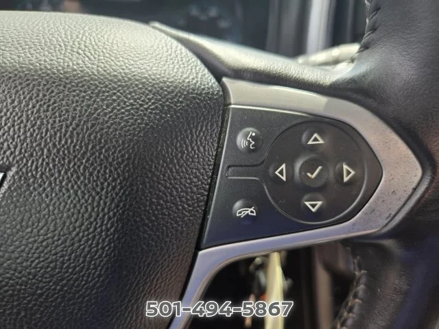Used 2022 White Chevrolet LT image 27