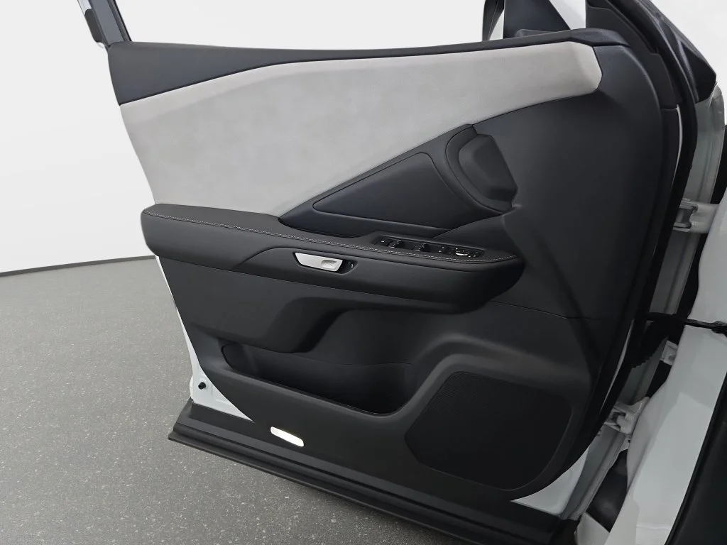 New 2026 Wind Chill Pearl Lexus PREMIUM AWD image 25