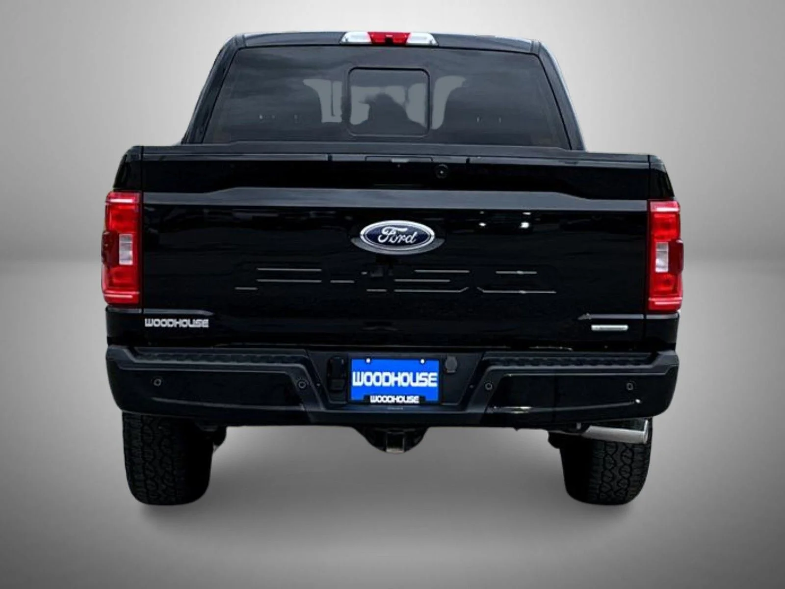 Used 2023 Black Ford XLT image 6
