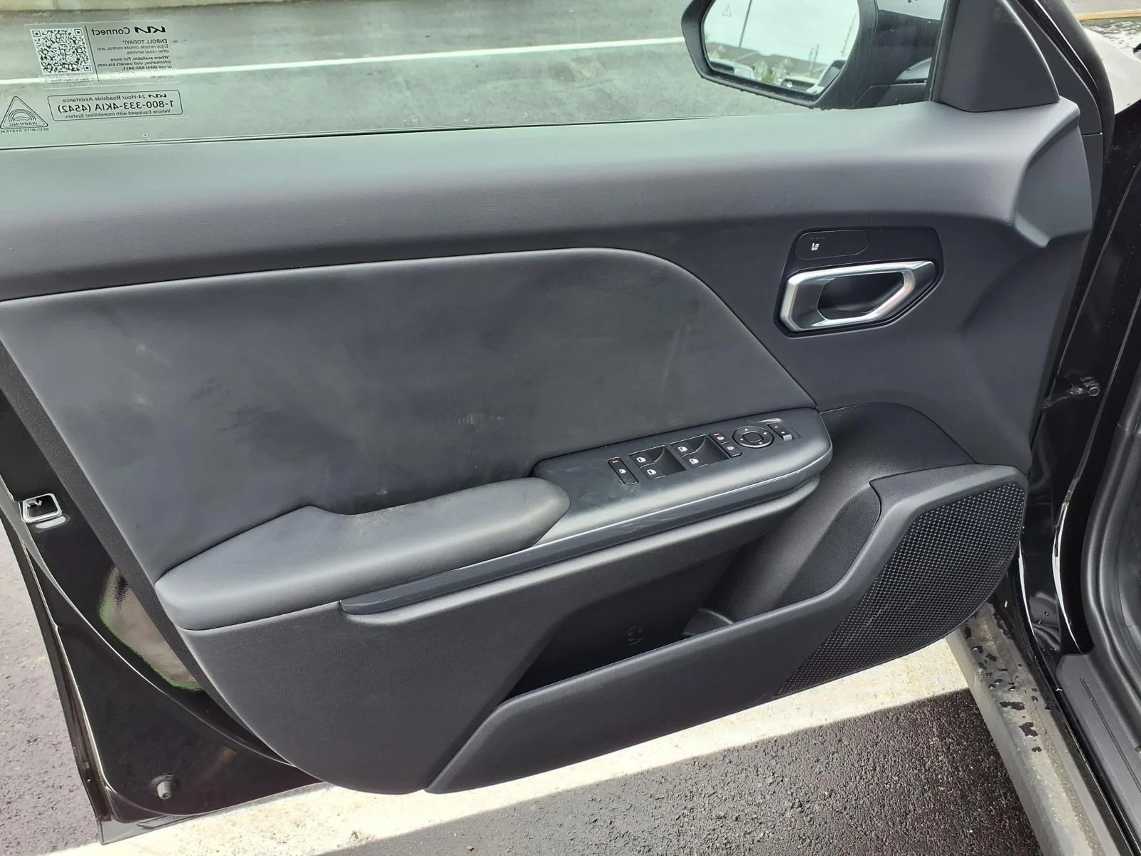 New 2026 Aurora Black Pearl Kia EX image 9