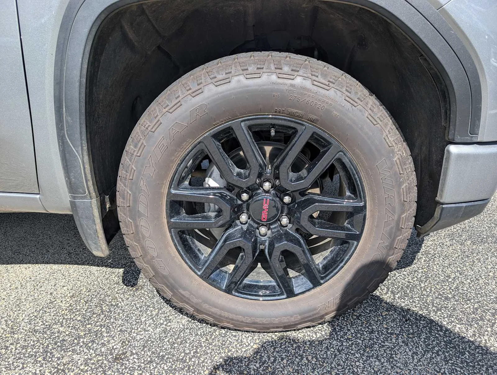 New 2026 Sterling Metallic GMC Elevation image 3