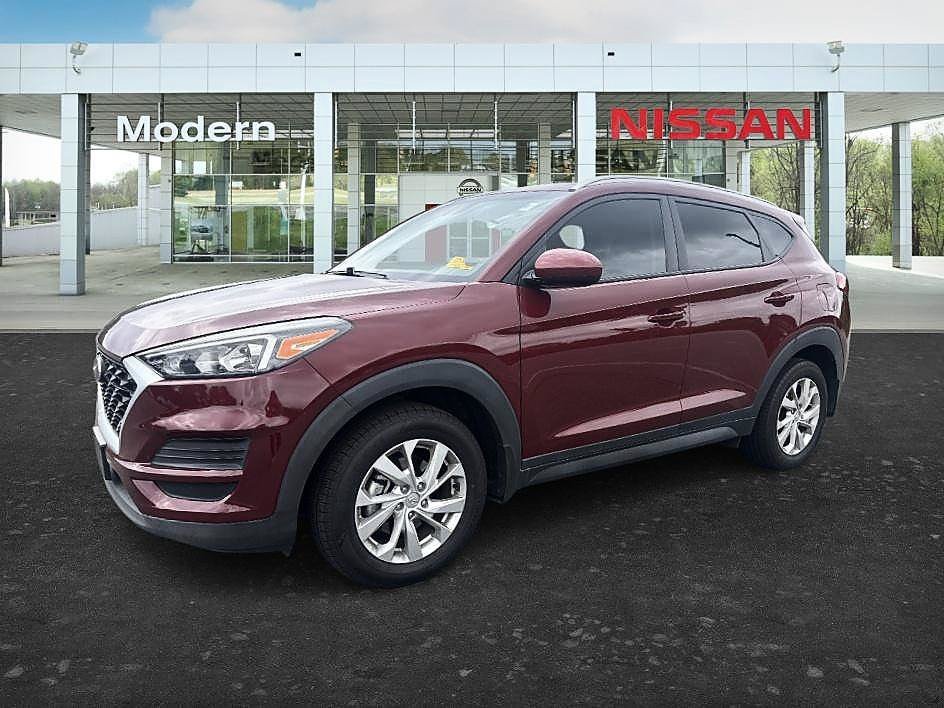 Used 2019 Gemstone Red Hyundai Value image 1