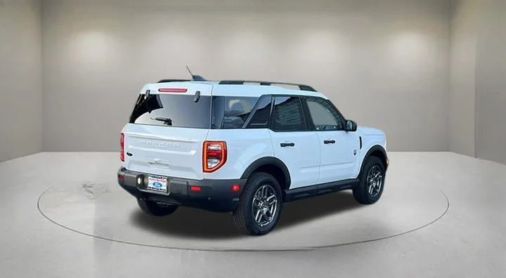 New 2025 Oxford White Ford Big Bend® image 4