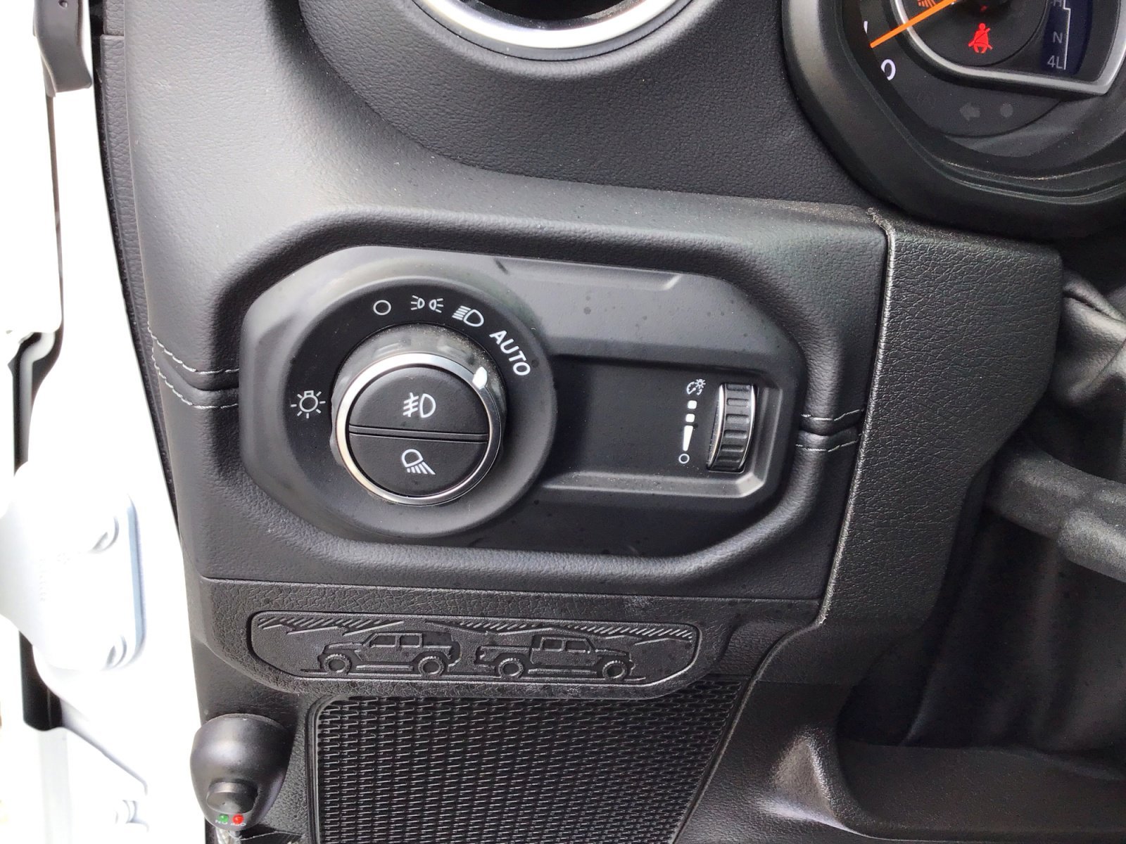 Used 2024 Bright White Clearcoat Jeep Texas Trail image 25