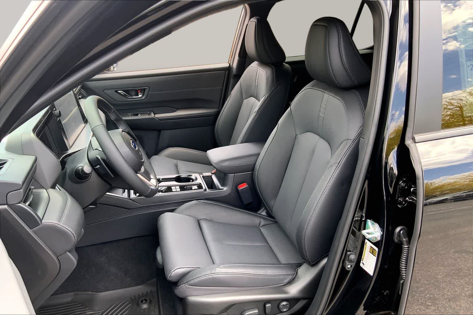 New 2026 CRYSTAL BLACK SILICA Subaru Touring XT image 9