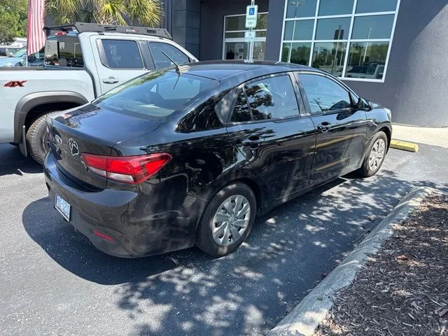 Used 2020 Black Kia LX image 10