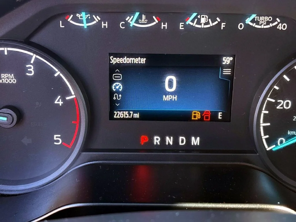 Used 2024 Oxford White Ford XLT image 19