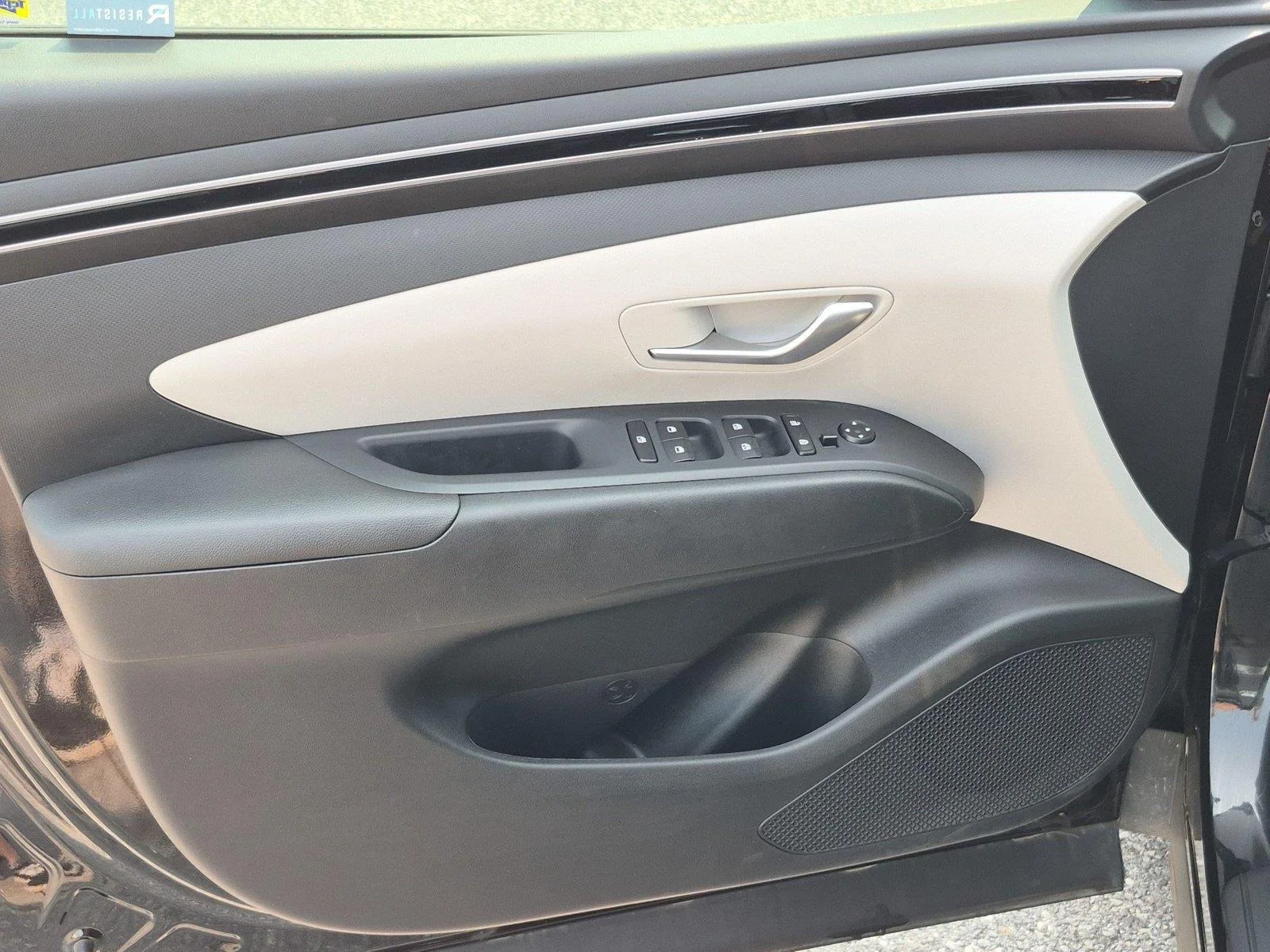 Used 2024 Black Pearl Hyundai SEL image 15