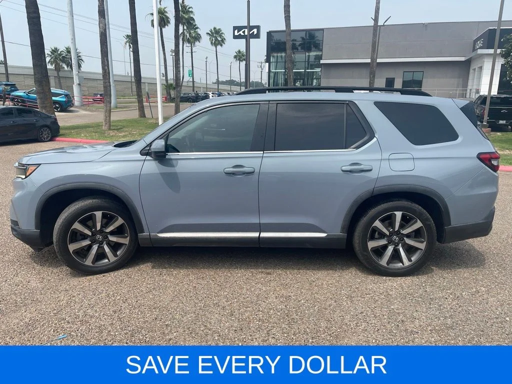Used 2023 Gray Honda Touring image 3